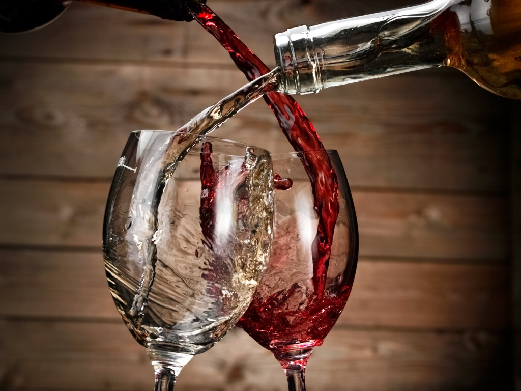 Полусладкое или полусухое вино - выбор зависит от ваших предпочтений